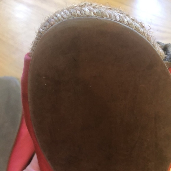 Fendi Espadrille Sandals Size 38 1/2 in EUC - Picture 9 of 9